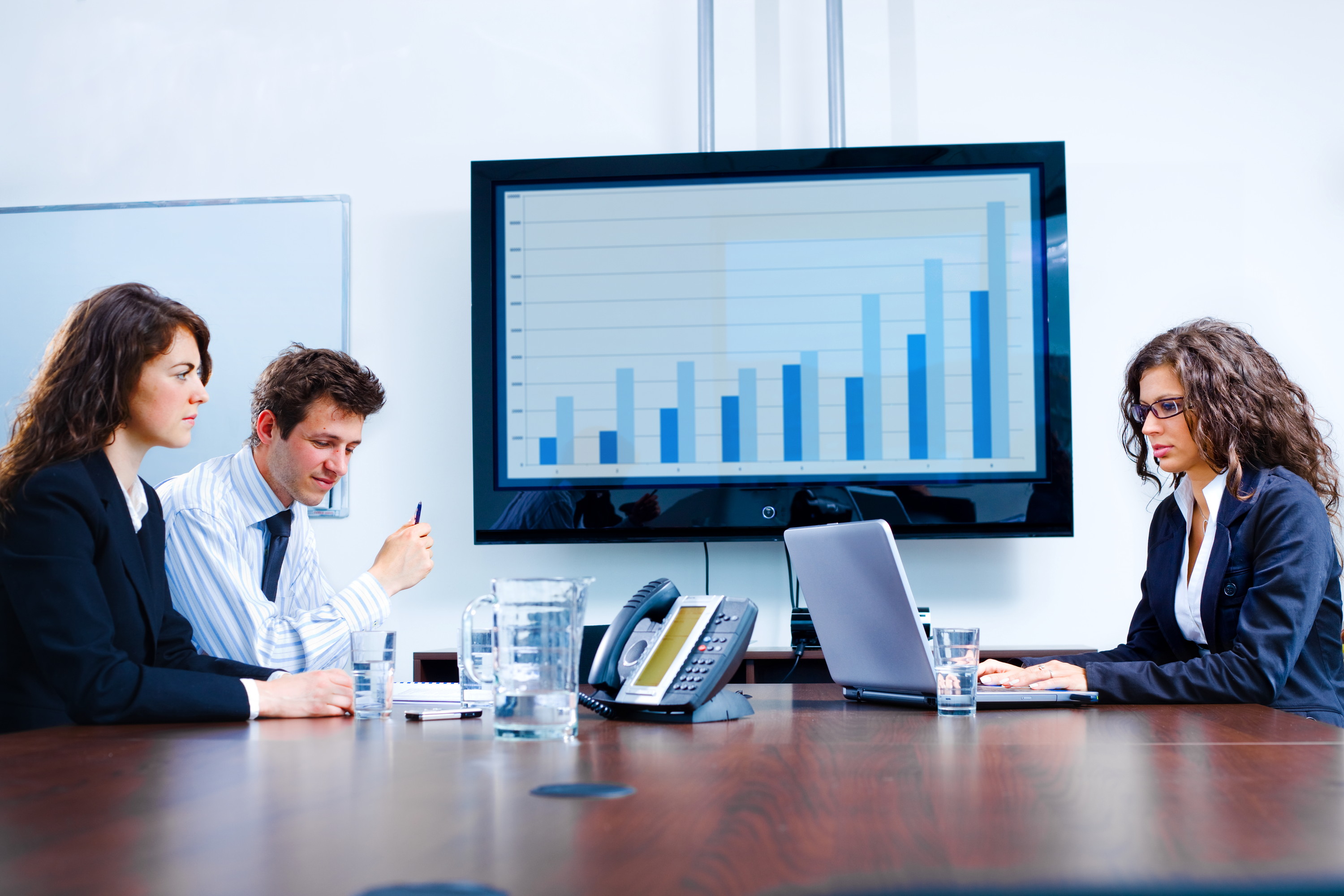 How Commercial Credit APIs Improve Underwriting Risk
