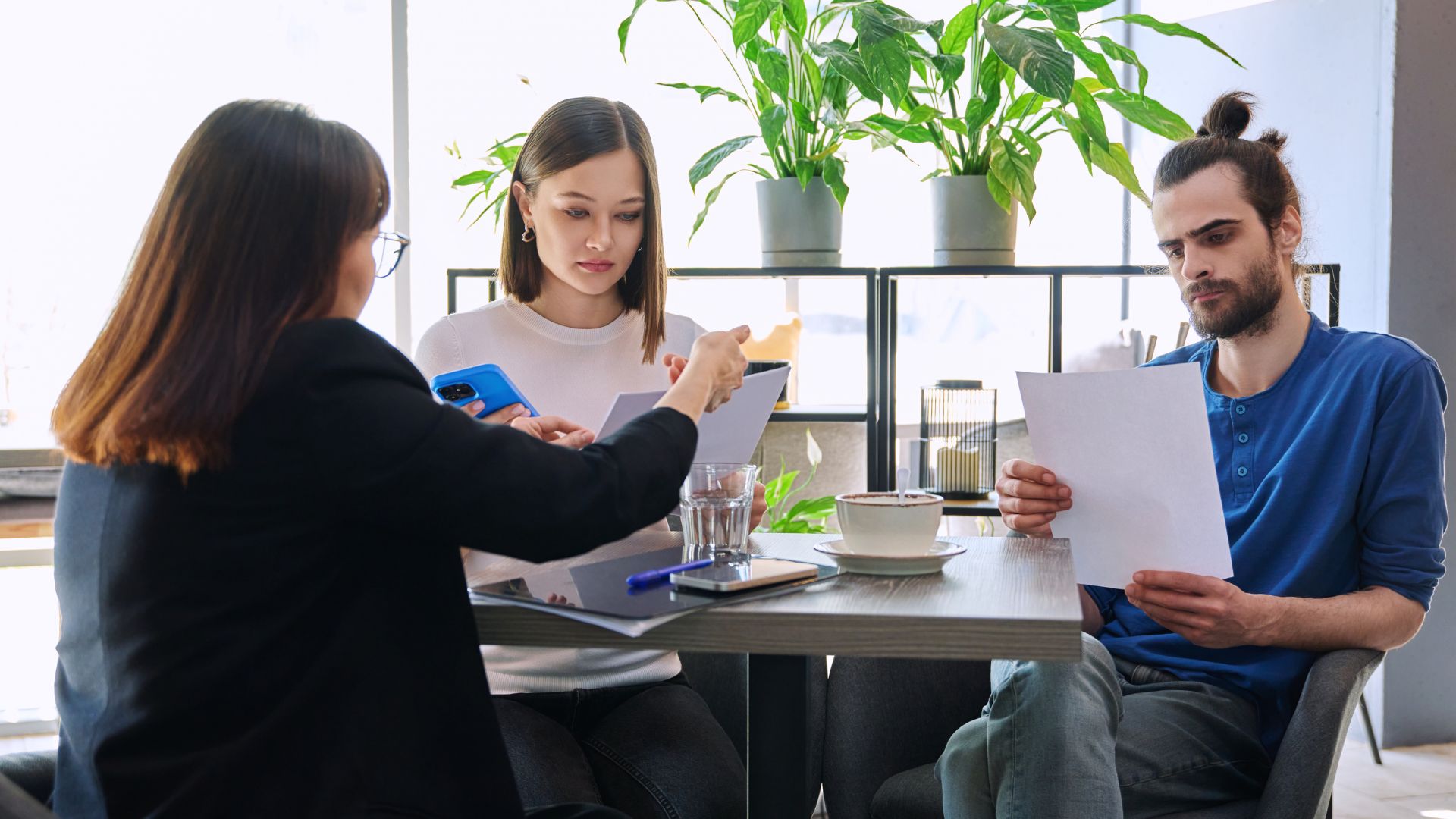 lender meeting with customers